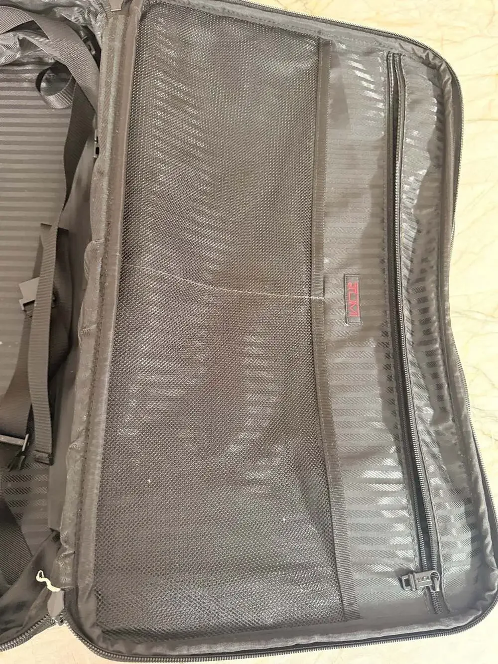 Tumi 2678d3 expandable
